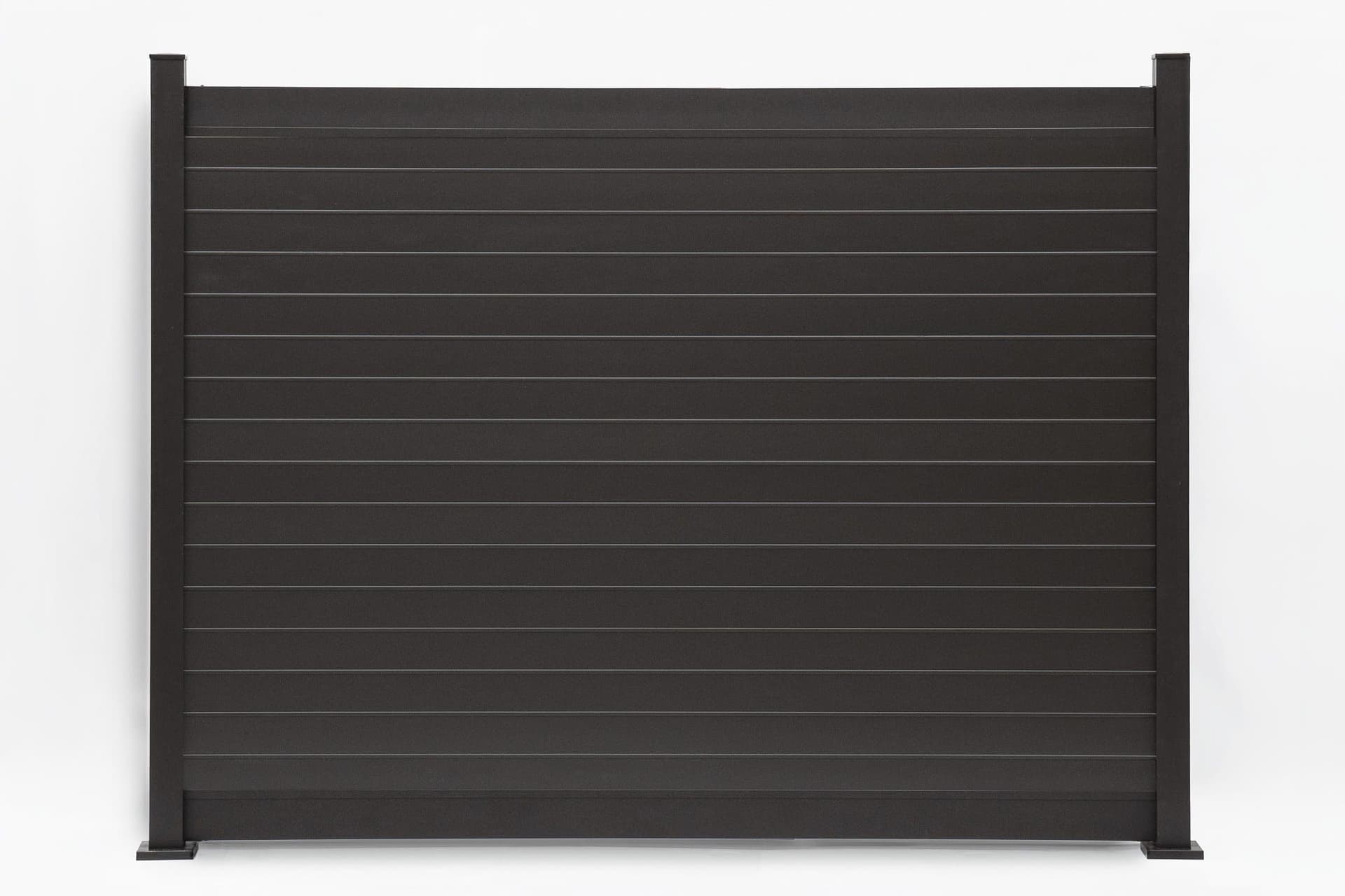 Horizontal Privacy Plus aluminum fence panel showing stacked slat construction